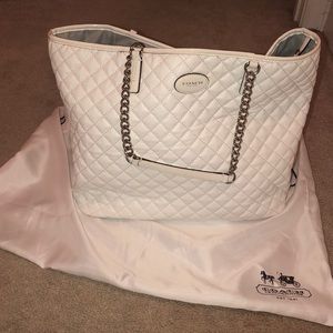 White coach purse. Brand new.